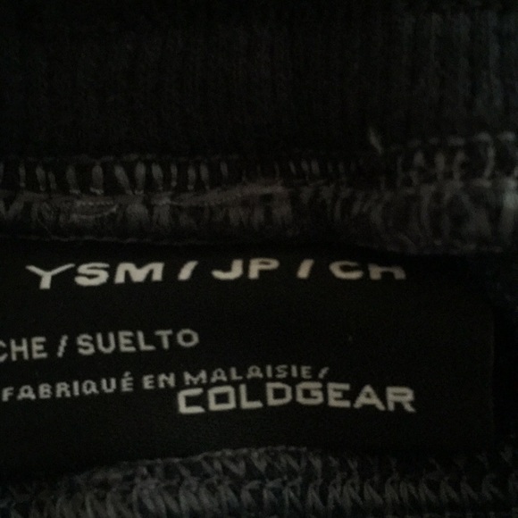 Shorts - Picture 3 of 3